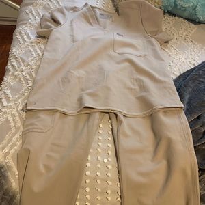 Figs Scrubs- Small Boulder Set